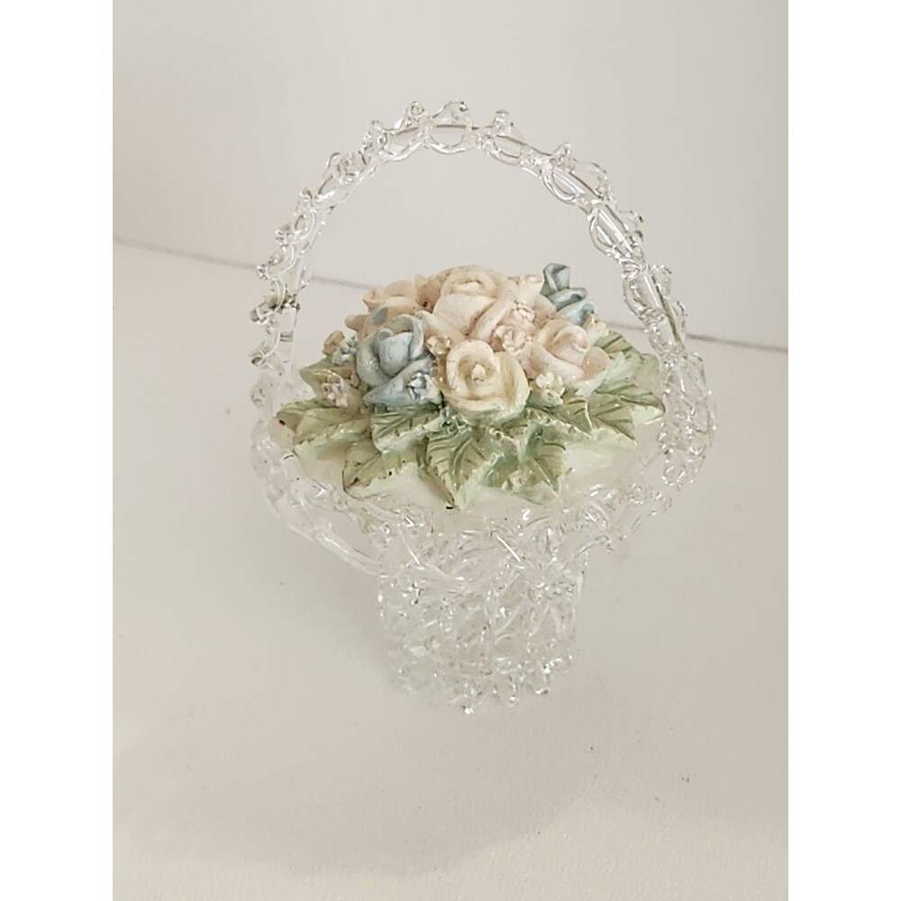 Vtg Hand Spun Glass Basket W/ Porcelain Flowers Made In Taiwan.